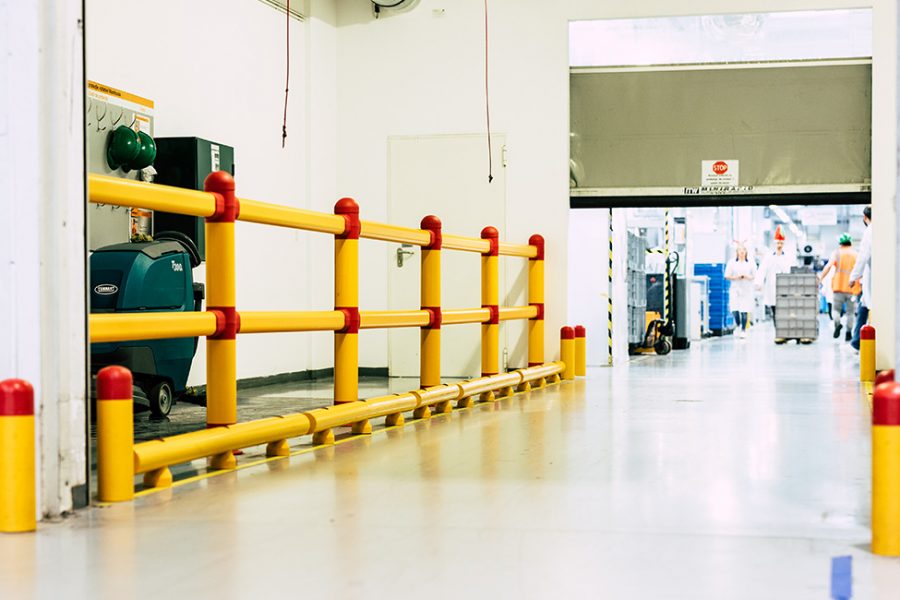 Mână curentă și bariere de protecție – Vitesco Tehnologies